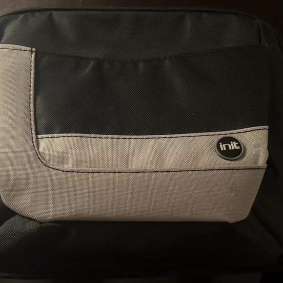 Init Shoulder Bag For iPad Notebook Electronics And Books VGC - Picture 2 of 9